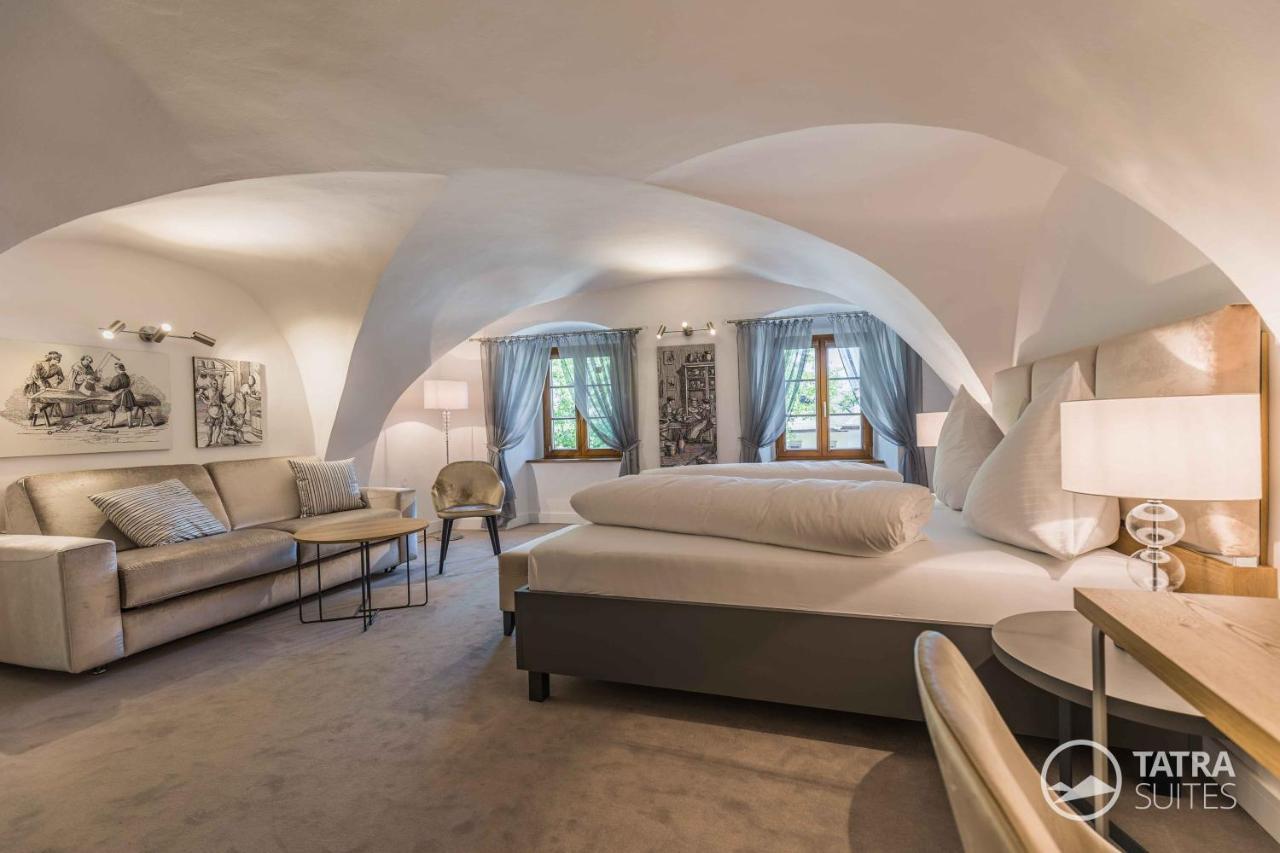 Tatra Suites Boutique Suites Deforte Secret Chamber โปปรัด ภายนอก รูปภาพ